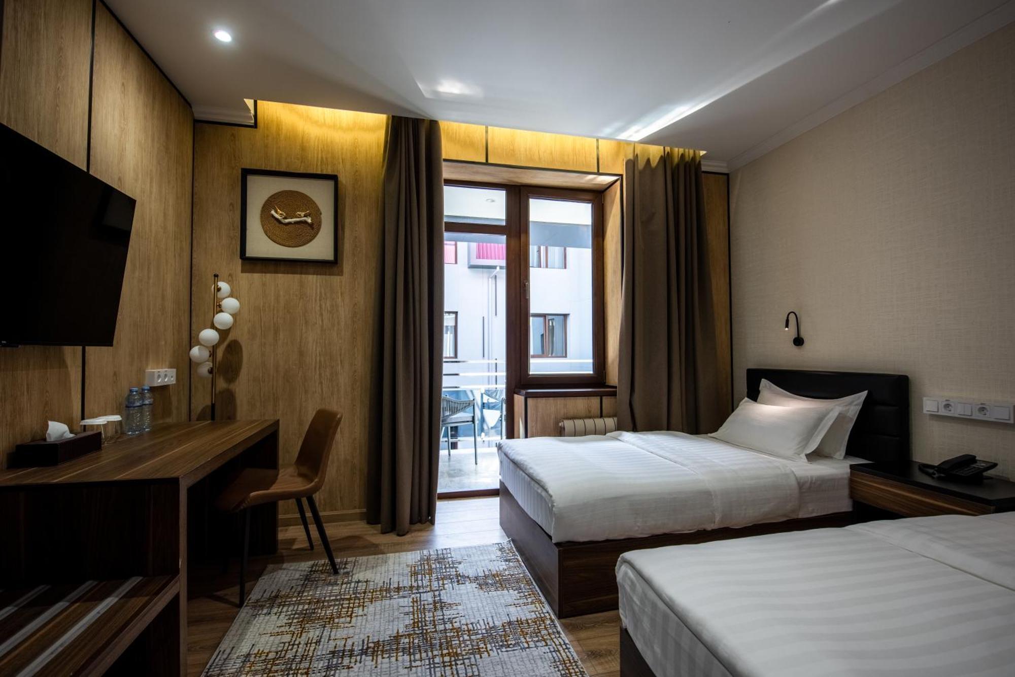 Silk Road Premium Hotel Tasjkent Eksteriør bilde