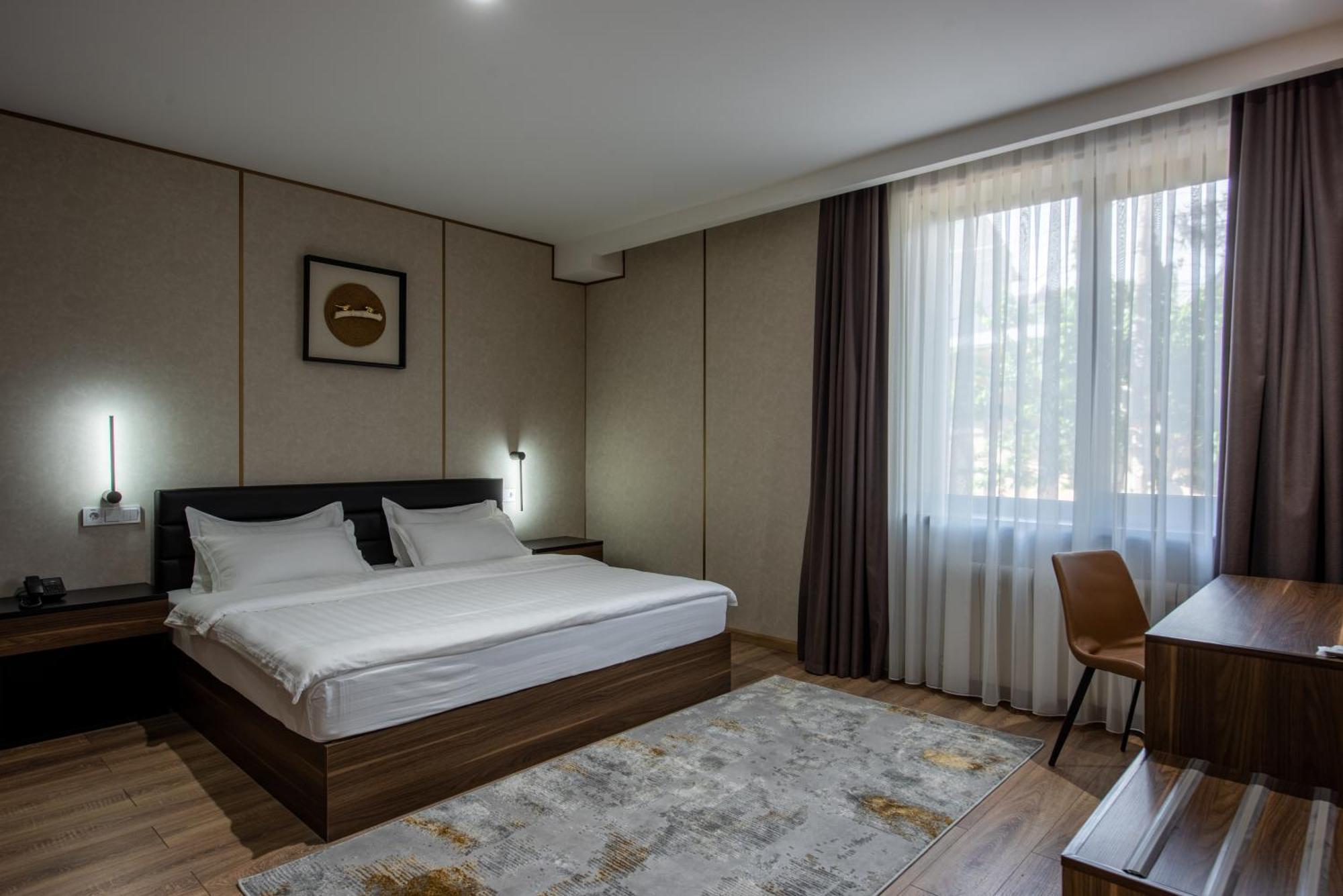 Silk Road Premium Hotel Tasjkent Eksteriør bilde