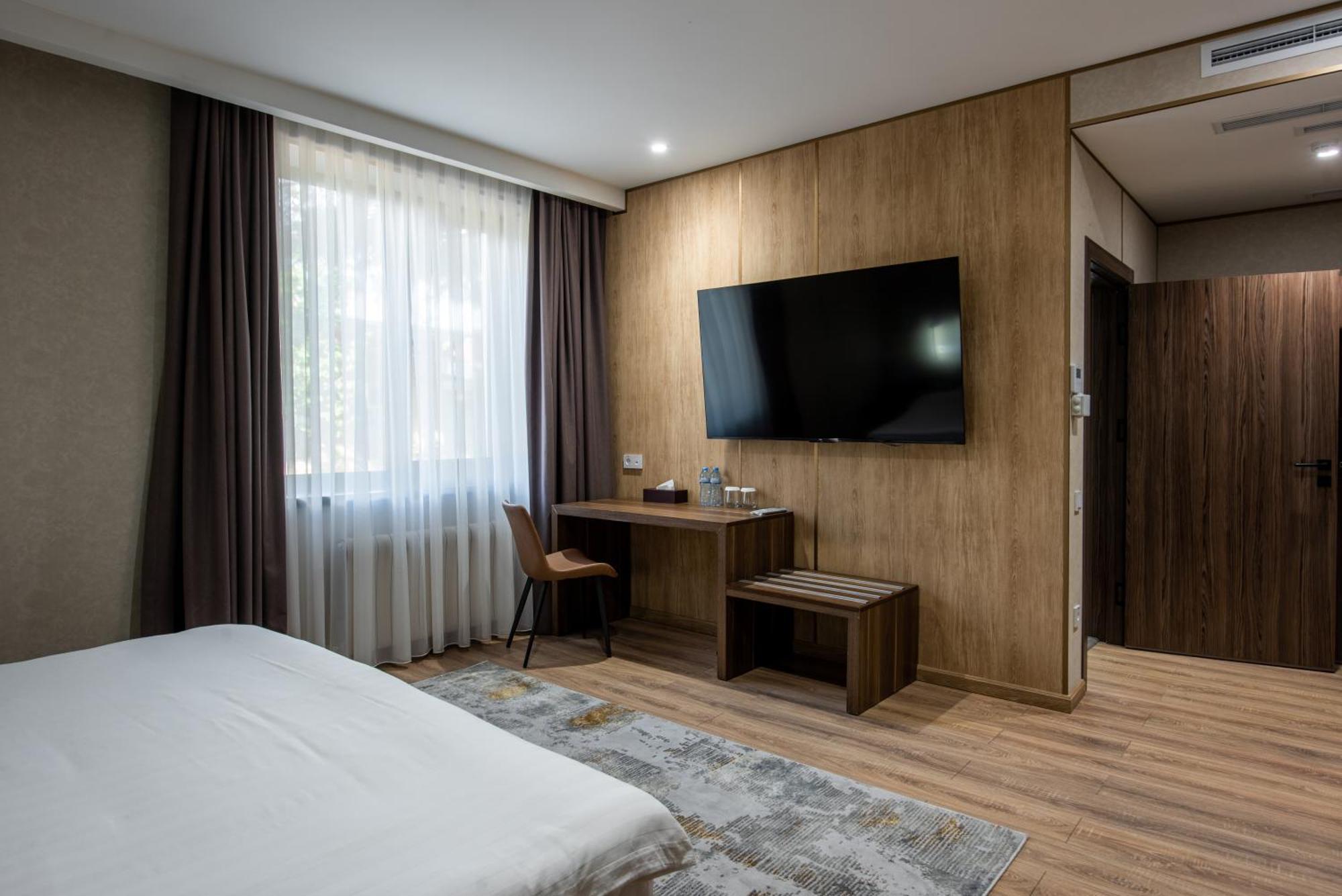 Silk Road Premium Hotel Tasjkent Eksteriør bilde